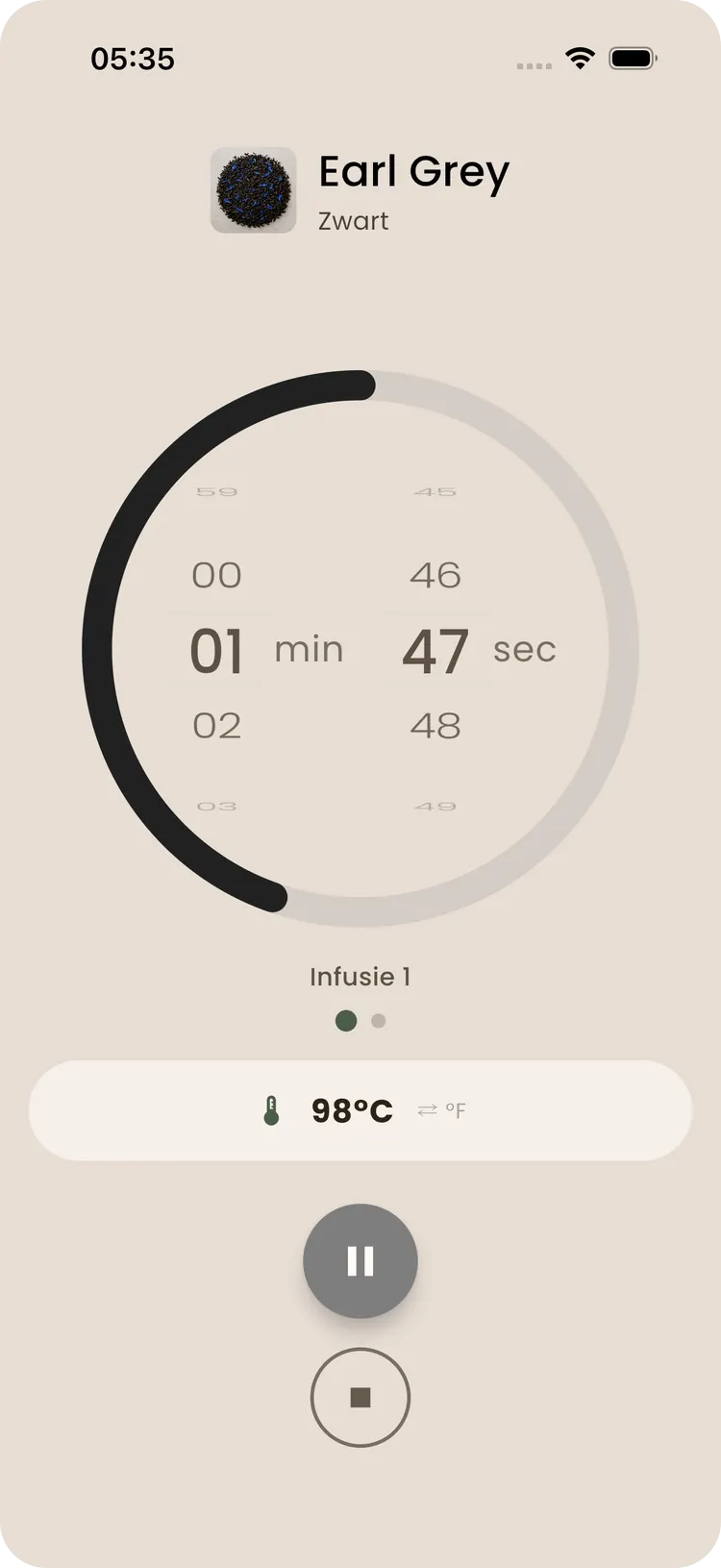Teafinity-zetscherm met aftellende trekbeurt, temperatuur en trekschema